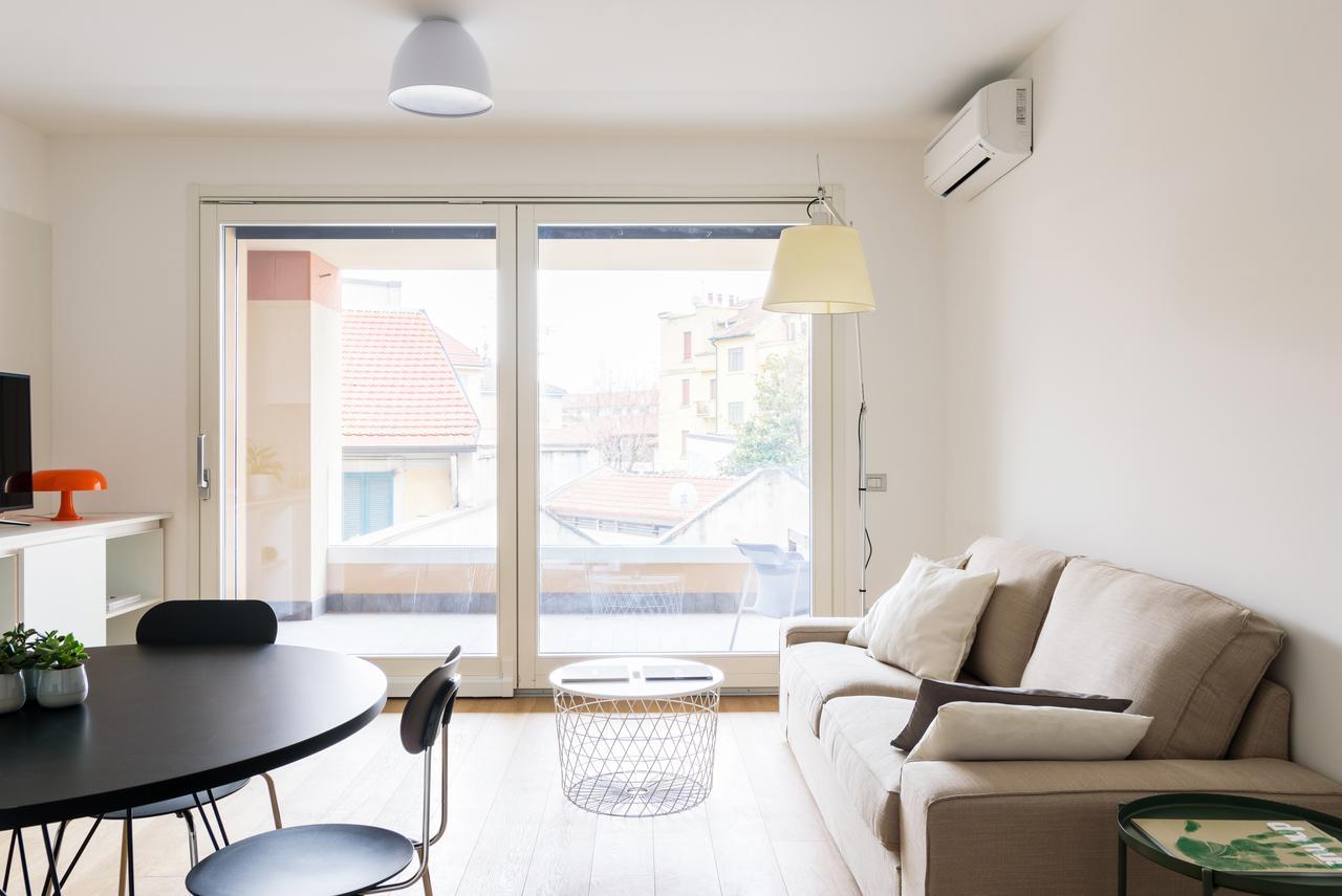 Altido Lovely 1-Bed Flat With Balcony & Free Parking Milan Luaran gambar