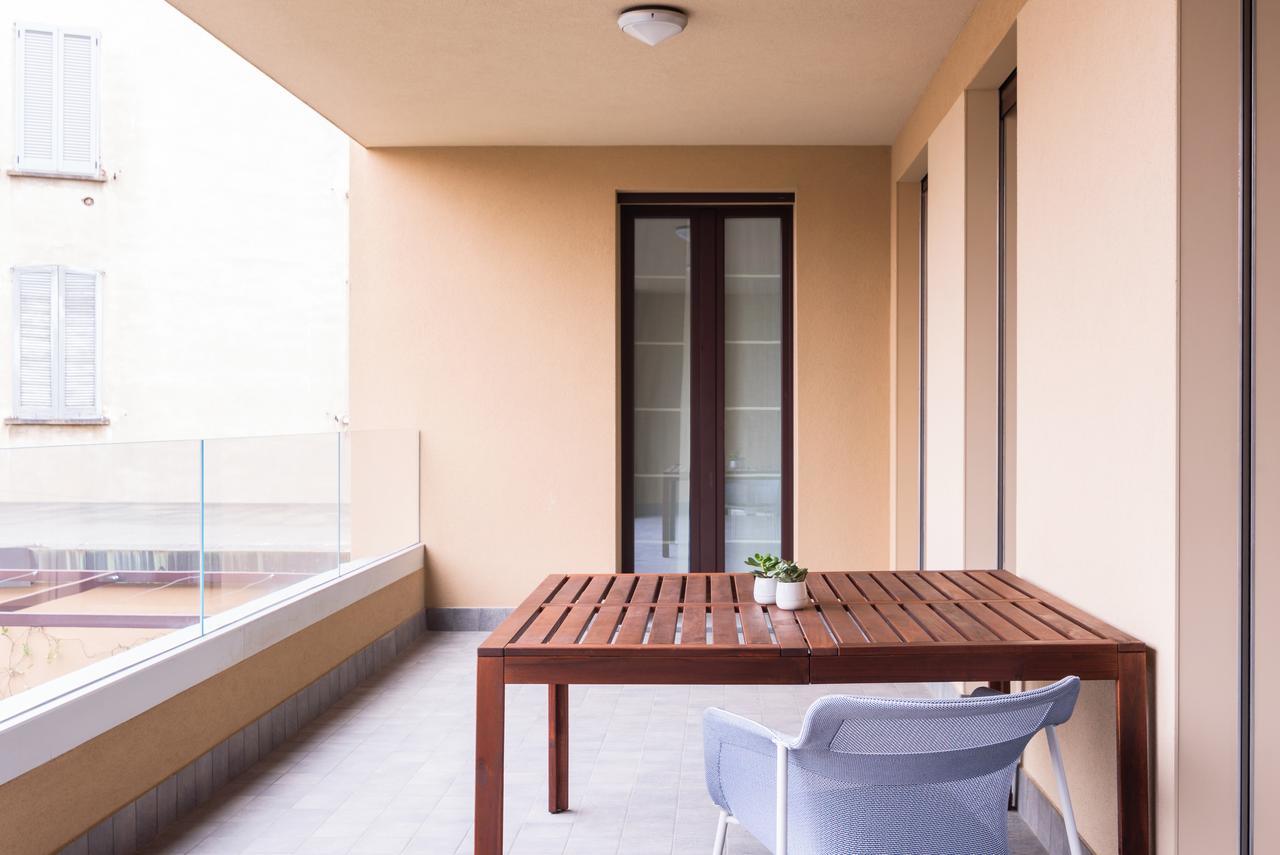 Altido Lovely 1-Bed Flat With Balcony & Free Parking Milan Luaran gambar