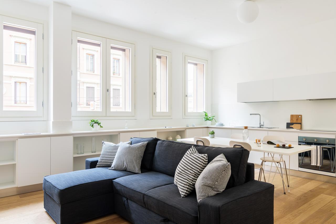 Altido Lovely 1-Bed Flat With Balcony & Free Parking Milan Luaran gambar